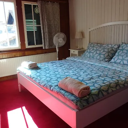 Chalet Lodge